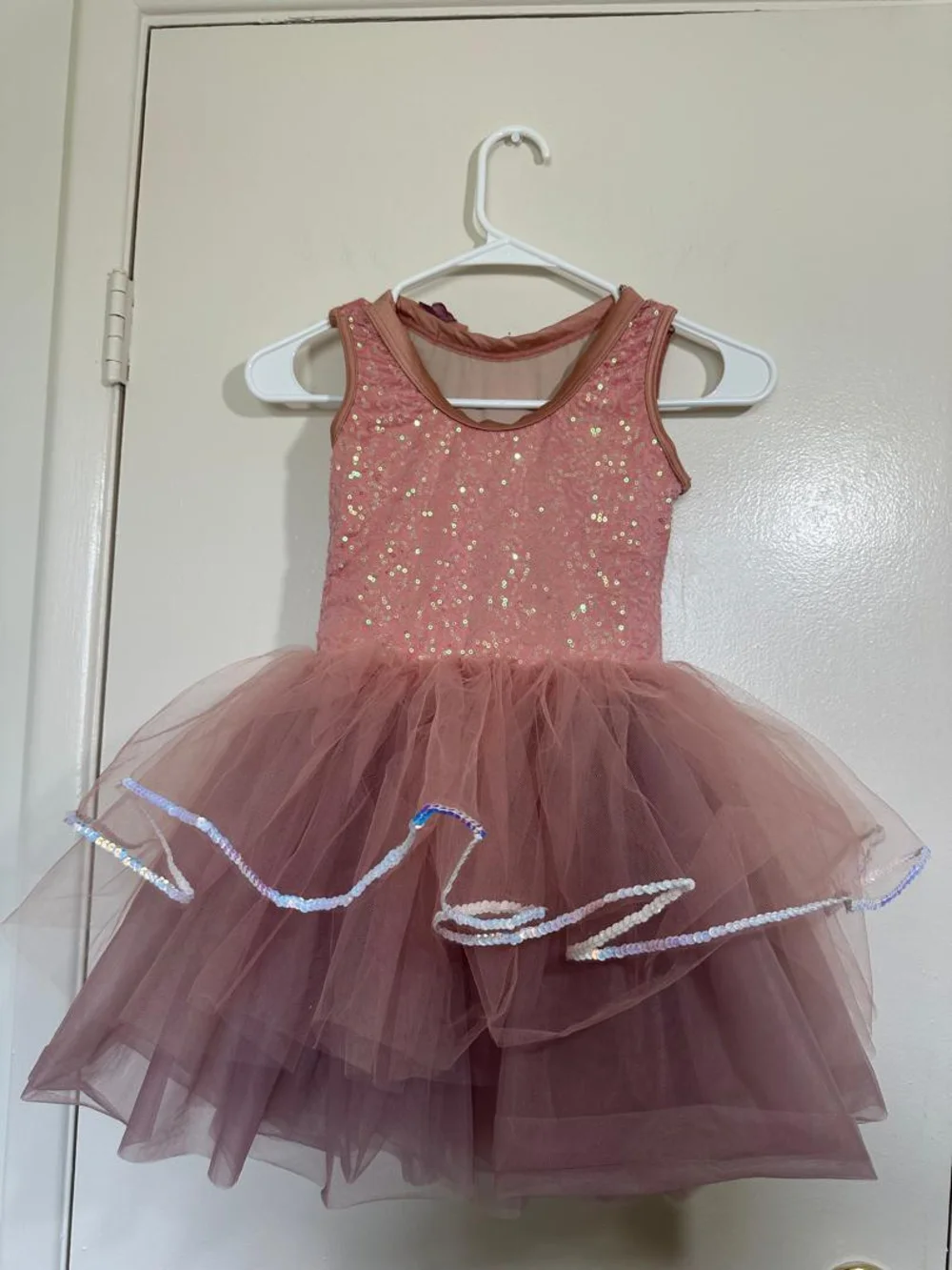 Weissman sparkling sequin